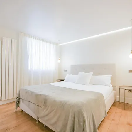 Villa Duplex De Lujo Junto Al Bernabeu Real Madrid Esterno foto